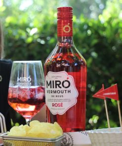 Alternative view of Vermouth Miró Rosé 0,1L Pack de 4